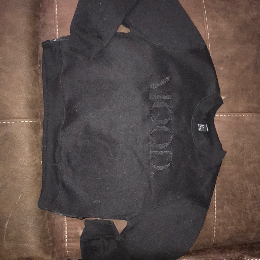 👣Black forever 21 cropped mood sweatshirt👣